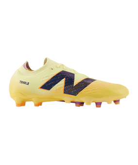 New Balance Tekela Pro Low Laced V4+ FG Beige FJ45 - beige