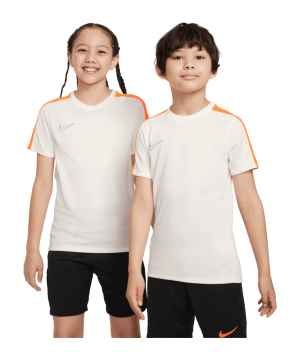 nike-academy-23-t-shirt-kids-beige-orange-f133-dx5482-teamsport_front.png