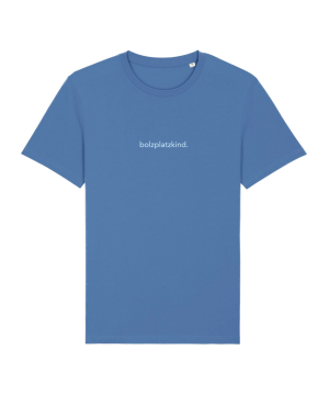 bolzplatzkind-friendly-t-shirt-blau-hellblau-bpksttu755-lifestyle_front.png