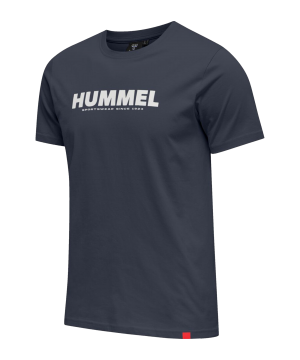 hummel-legacy-t-shirt-blau-f7429-212569-lifestyle_front.png