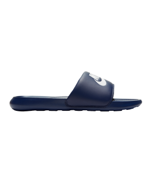 nike-victori-one-slide-badelatsche-blau-f401-cn9675-lifestyle_right_out.png