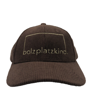 bolzplatzkind-cord-cap-braun-vanille-bpkat418-lifestyle_front.png