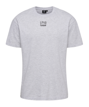 hummel-hmllp10-boxy-t-shirt-grau-f2010-220427-lifestyle_front.png