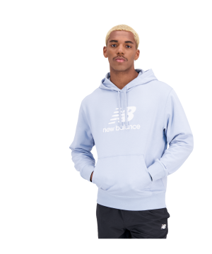 new-balance-essentials-stacked-logo-hoody-flay-mt31537-lifestyle_front.png