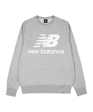 new-balance-essentials-stacked-logo-sweatshirt-f12-827490-60-lifestyle_front.png