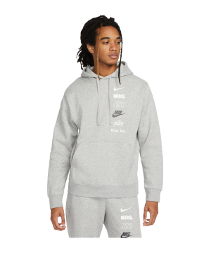 nike-club-fleece-brushed-back-hoody-grau-f063-dx0783-lifestyle_front.png
