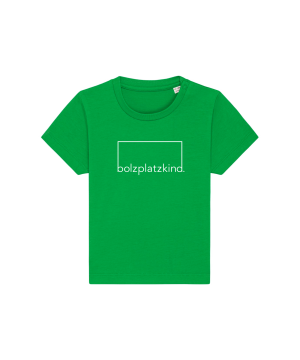 bolzplatzkind-chance-baby-t-shirt-gruen-weiss-bpksttb918-lifestyle_front.png