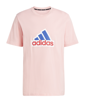 adidas-future-icons-badge-of-sport-t-shirt-rosa-is8342-lifestyle_front.png