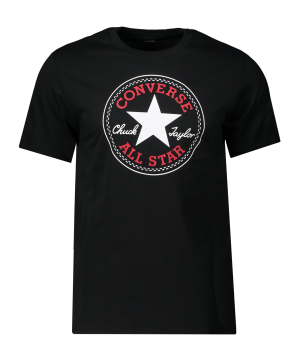 converse-go-to-all-star-fit-t-shirt-schwarz-f001-10025459-a01-lifestyle_front.png