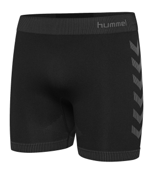 hummel-first-seamless-short-schwarz-f2001-fussball-teamsport-textil-shorts-202642.png