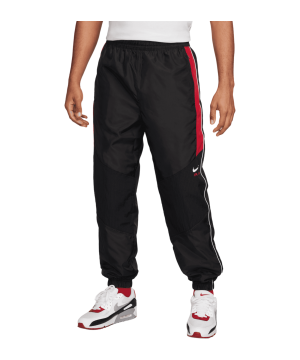 nike-air-jogginghose-schwarz-rot-f011-fn7688-lifestyle_front.png