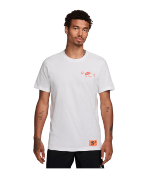nike-oc-lbr-t-shirt-weiss-f100-fz5406-lifestyle_front.png
